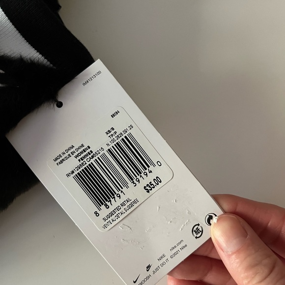 Nike Warm Soft Faux Fur Mitten, New, XS/S, Black - Picture 6 of 8